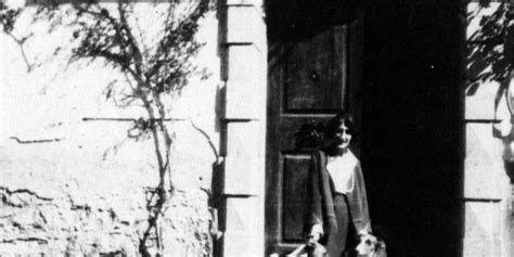Chi era Luisa Baccara, la pianista che stregò D’Annunzio .